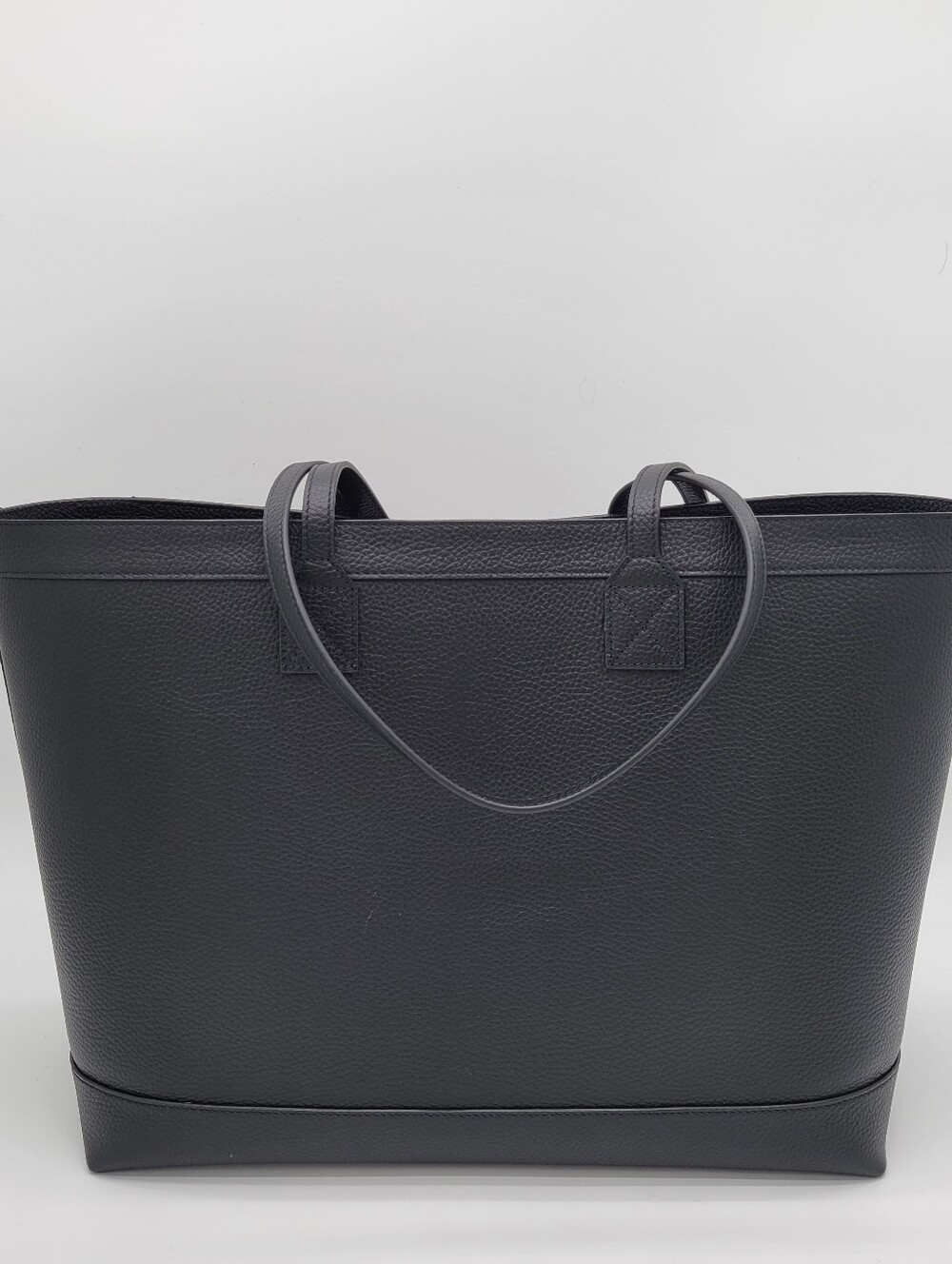 Burberry Medium Grainy Black Leather Tote Bag-NWT - Picture 3 of 11
